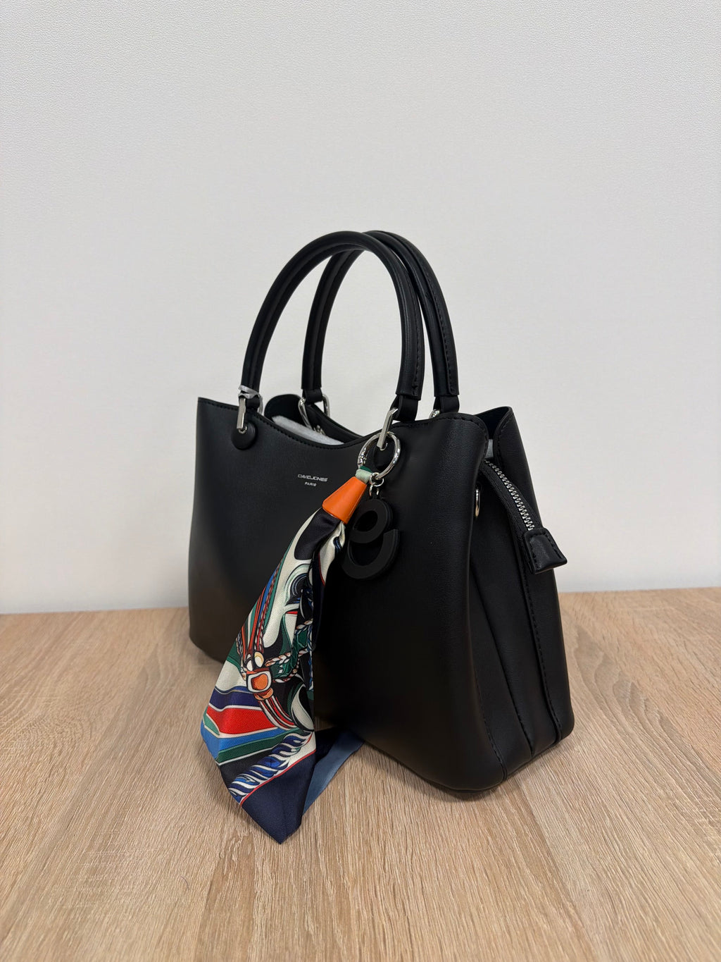 David Jones Paris Handtas - Zwart Middel