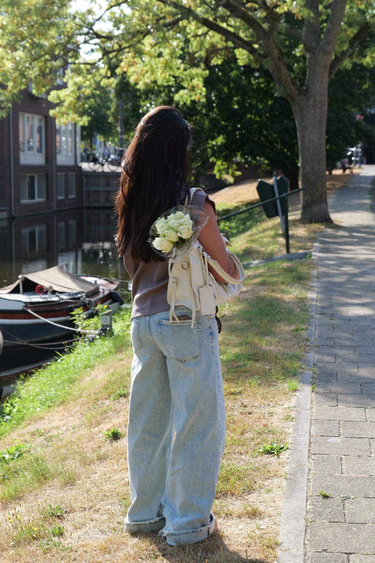 Molly Off-Shoulder Taupe